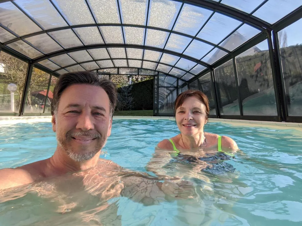 Chalet De Tara - Grand Appartement Esprit Chalet - Piscine Chauffee - Geneve Collonges-sous-Saleve