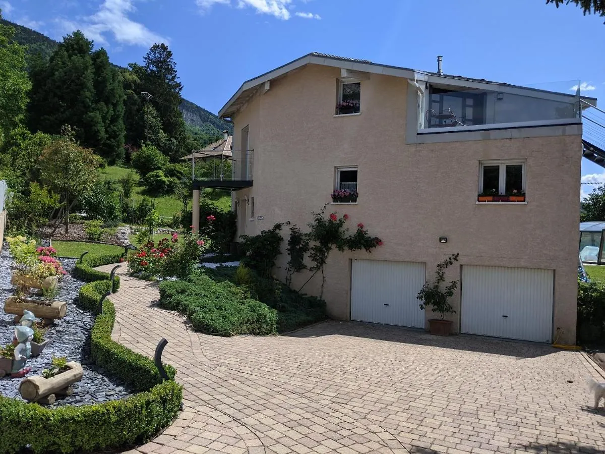 Apartment Chalet De Tara - Grand Appartement Esprit Chalet - Piscine Chauffee - Geneve Collonges-sous-Saleve France